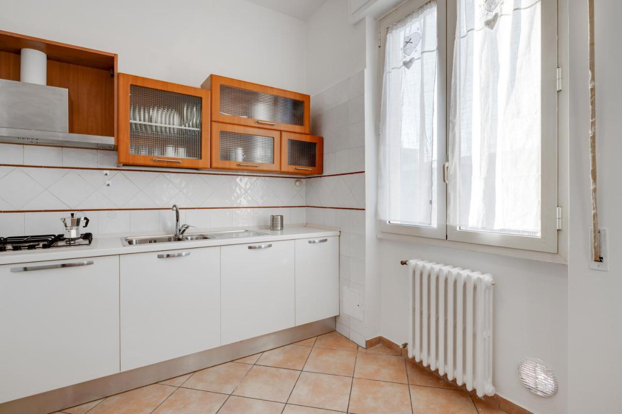 Lulli Cozy Apartment With Balcony フィレンツェ エクステリア 写真